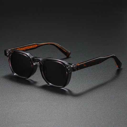 Dario Eclipse Rays