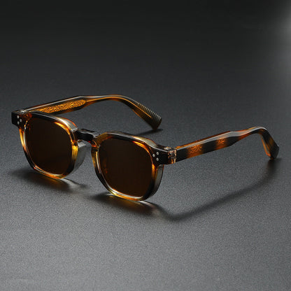 Dario Eclipse Rays